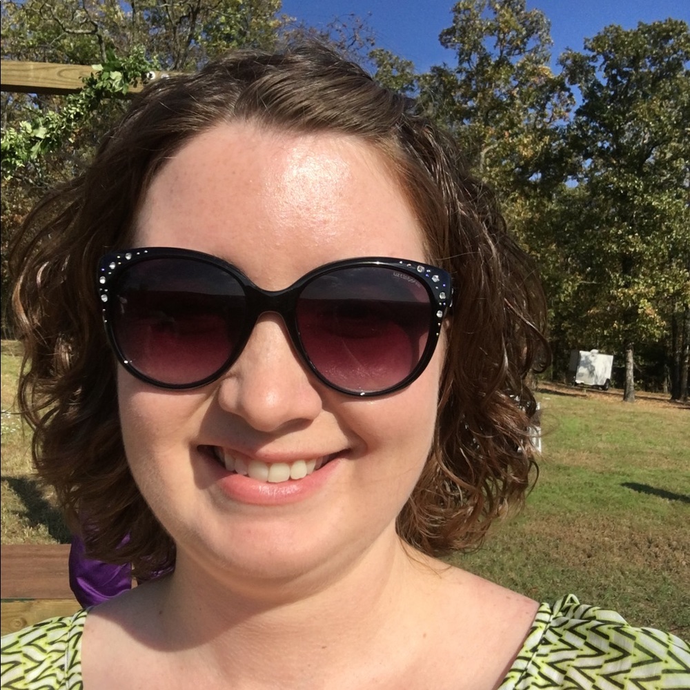 Meet your Posher, Misty